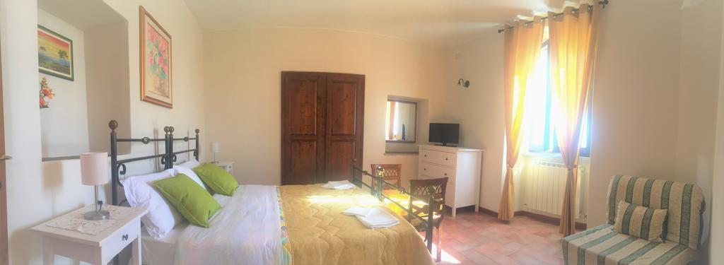 "Villa Bizzi" Monte Castelli Eksteriør billede